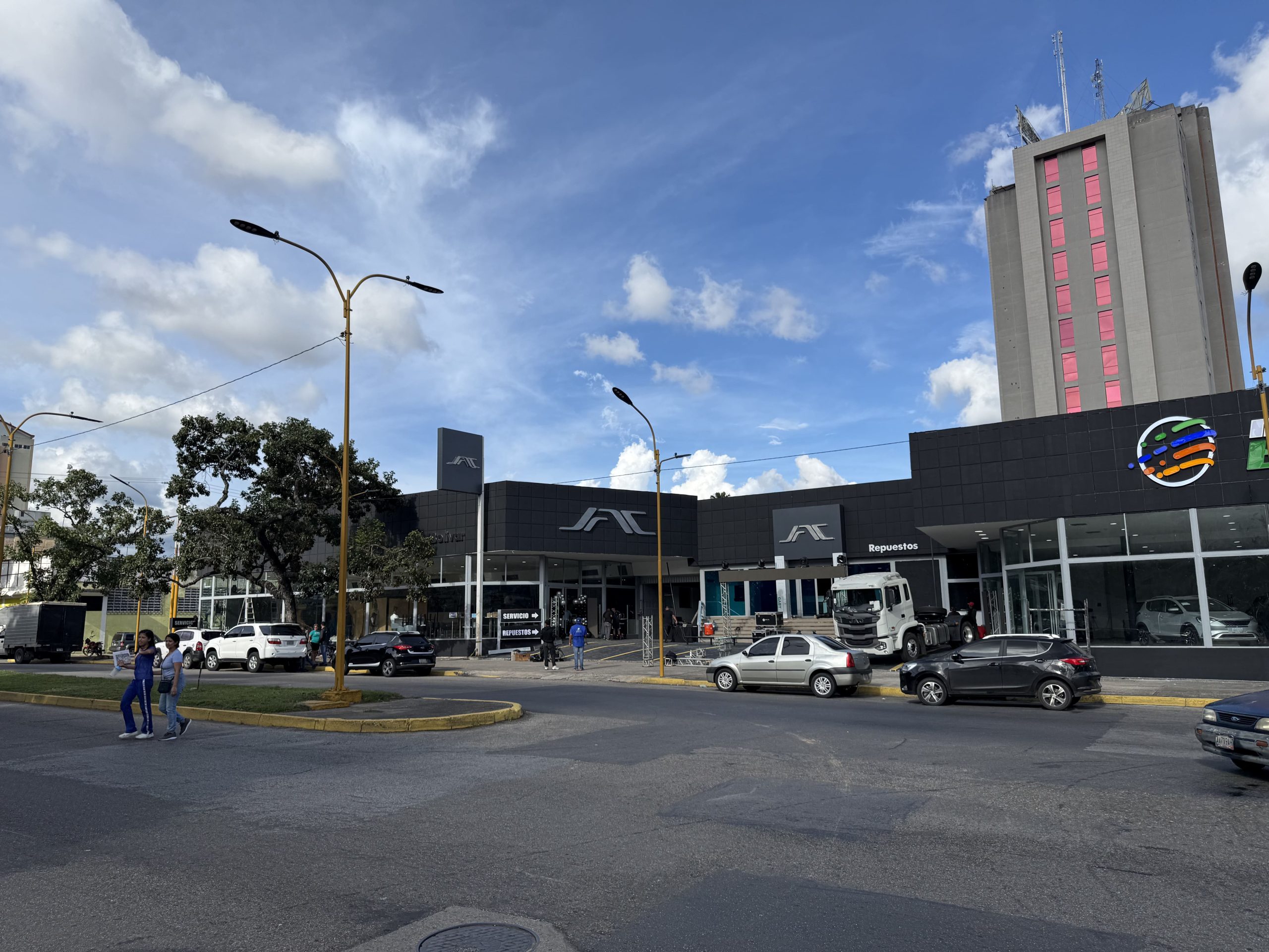 jac avenida bolívar en carabobo (1)